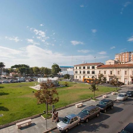 Historical Apartments By Seaside Viareggio Kültér fotó